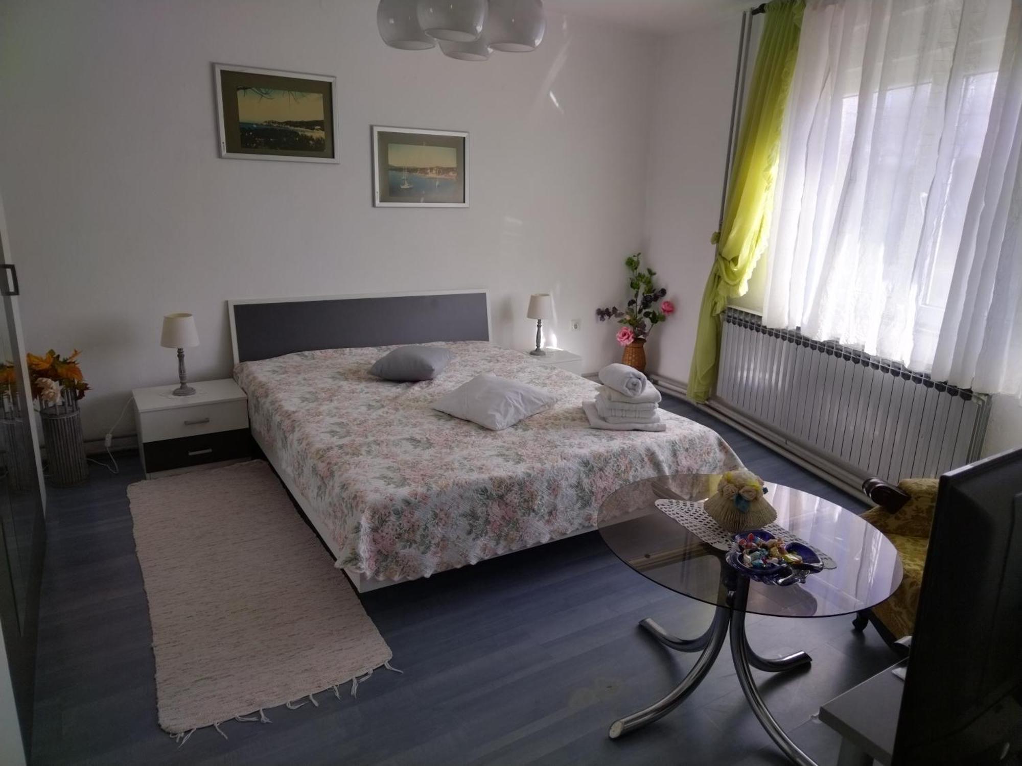 Hotel Sobe Za Nocenje Gospić Zewnętrze zdjęcie